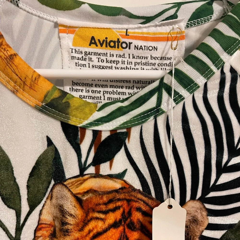 COPY - Aviator nation. Tiger Velvet sweatshirt. Never worn. - Picture 8 of 16